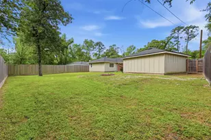 24714 Hunters Hollow Dr, Spring, TX 77380 - Photo 34