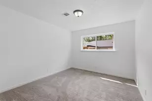24714 Hunters Hollow Dr, Spring, TX 77380 - Photo 28