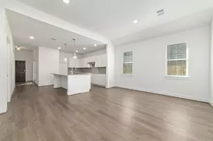 919 Golden Willow Ln, Conroe, TX 77304 - Photo 8