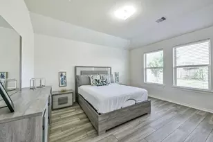 13706 Corken Way Ct, Houston, TX 77034 - Photo 12