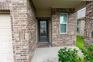 17615 Virlogeaux Ln, Humble, TX 77346 - Photo 2