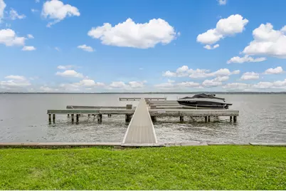 33 Regency Point, Conroe, TX 77356 - Photo 1