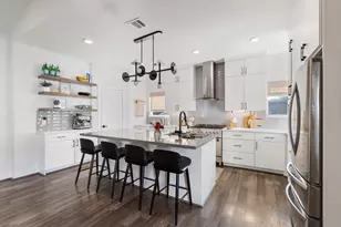 5214 Loch Lomond Dr, Houston, TX 77096 - Photo 12