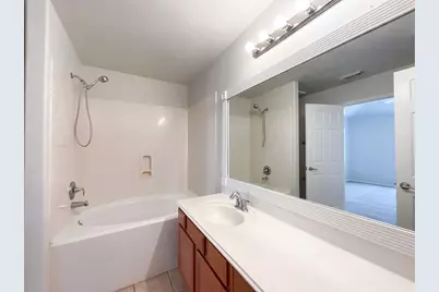 10710 Laurelton Court, Humble, TX 77396 - Photo 14