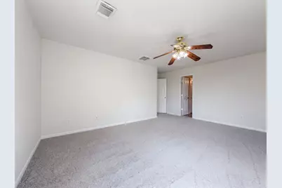 16519 Eaglewood Shadows Drive, Sugar Land, TX 77498 - Photo 12