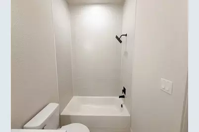 326 Clearwater C-D Street #C, Houston, TX 77029 - Photo 8