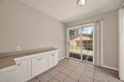 8022 White Avenue, Hitchcock, TX 77563 - Photo 12
