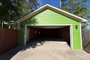 23943 Swallowtail Ln, New Caney, TX 77357 - Photo 14