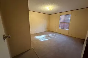 23943 Swallowtail Ln, New Caney, TX 77357 - Photo 10