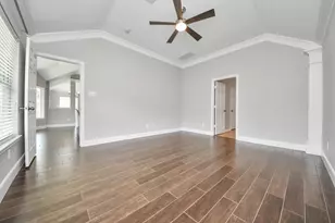 18027 Parkwille Ln, Cypress, TX 77433 - Photo 12