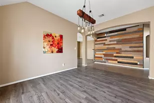 1512 Nacogdoches Valley Dr, League City, TX 77573 - Photo 4