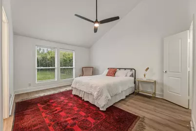1002 Chippenham Drive, Katy, TX 77450 - Photo 32