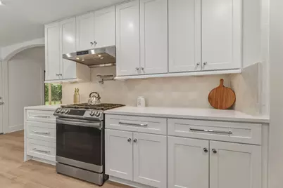 1002 Chippenham Drive, Katy, TX 77450 - Photo 12
