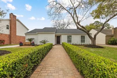 1002 Chippenham Drive, Katy, TX 77450 - Photo 2