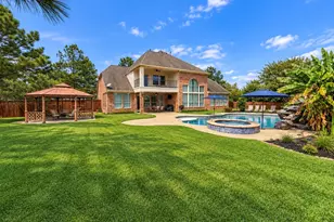 7 Compton Manor Dr, Spring, TX 77379 - Photo 2