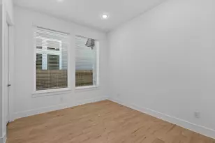 12222 Luke Dr, Mont Belvieu, TX 77523 - Photo 16