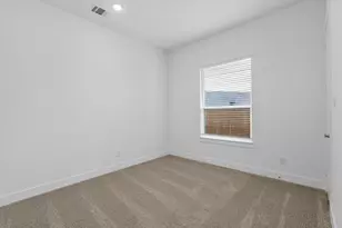 12222 Luke Dr, Mont Belvieu, TX 77523 - Photo 8