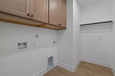 12222 Luke Drive, Mont Belvieu, TX 77523 - Photo 10