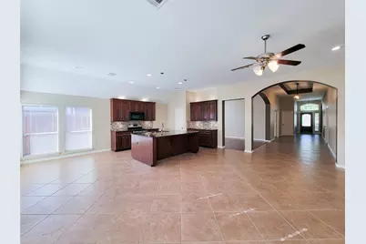 9514 Garnet Falls Lane, Humble, TX 77396 - Photo 10