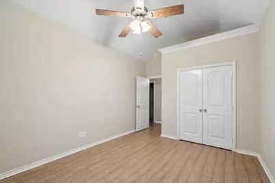 6820 Essex Lane, Groves, TX 77619 - Photo 16