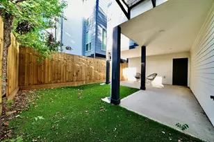 2205 Staples St, Houston, TX 77026 - Photo 26