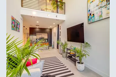 2205 Staples St #B, Houston, TX 77026 - Photo 4