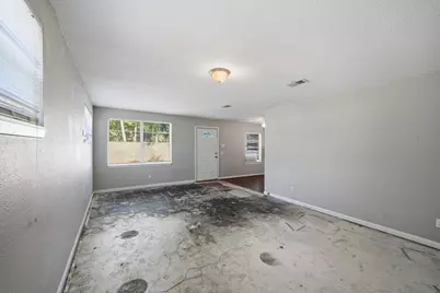 710 Canary Circle, Pasadena, TX 77502 - Photo 4