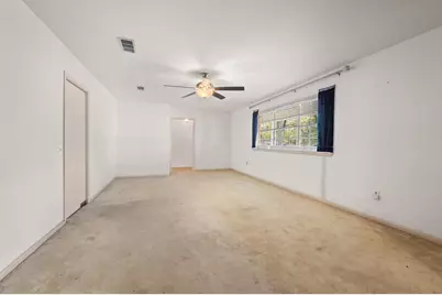 108 S East Street, Corrigan, TX 75939 - Photo 16
