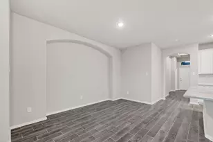 2122 Rosillo Brook Dr, Baytown, TX 77521 - Photo 18