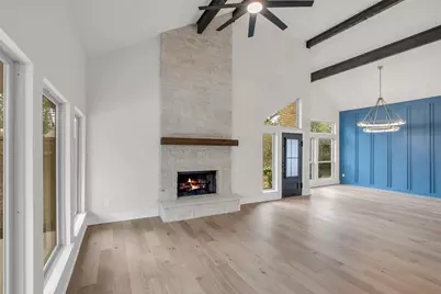 4 N Autumnwood Way, The Woodlands, TX 77380 - Photo 14