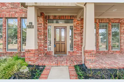 3730 Arundel Gardens Lane, Sugar Land, TX 77498 - Photo 2