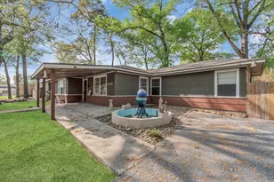 602 Everett St, Conroe, TX 77301 - Photo 2