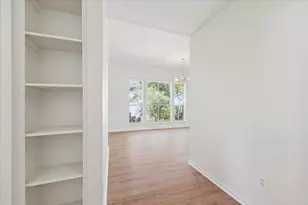 2100 Tanglewilde St, Houston, TX 77063 - Photo 4