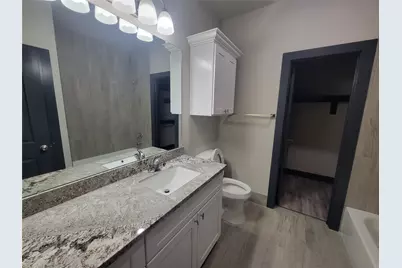 8221 Charlesmont Street, Houston, TX 77078 - Photo 14
