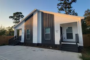 8221 Charlesmont St, Houston, TX 77078 - Photo 18