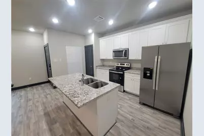 8221 Charlesmont Street, Houston, TX 77078 - Photo 6