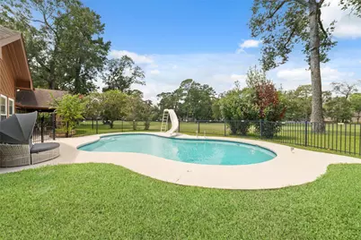 601 Brandon Road, Conroe, TX 77302 - Photo 40