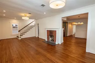 610 Hyde Park Blvd, Houston, TX 77006 - Photo 6
