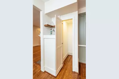 610 Hyde Park Boulevard, Houston, TX 77006 - Photo 10