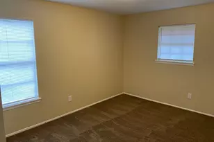 112 County Rd 921, Angleton, TX 77515 - Photo 12