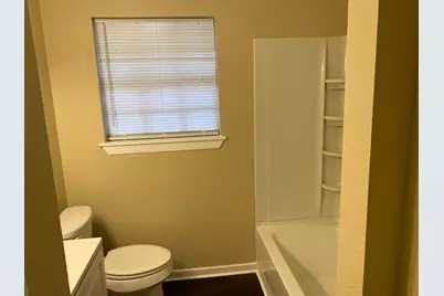 112 County Road 921, Angleton, TX 77515 - Photo 10