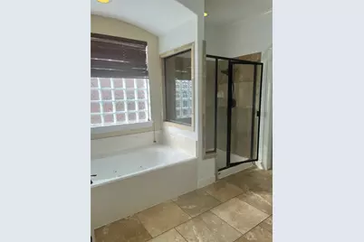 7606 Westmoreland Drive, Sugar Land, TX 77479 - Photo 8