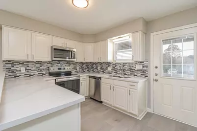 623 32nd Street, Galveston, TX 77550 - Photo 8