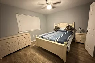 120 Shanklin Rd, Angleton, TX 77515 - Photo 26