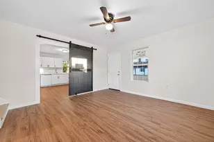 26250 Shadow Ln, New Caney, TX 77357 - Photo 14