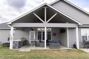 1912 Lynn St, El Campo, TX 77437 - Photo 24