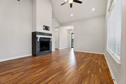 1912 Lynn Street, El Campo, TX 77437 - Photo 8