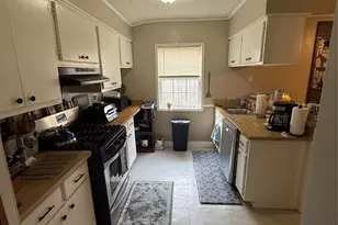 602 Parkway St, Baytown, TX 77520 - Photo 8