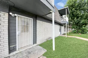 12068 Beechnut St, Houston, TX 77072 - Photo 8
