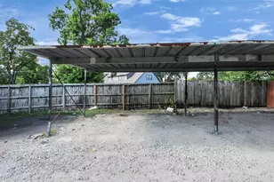 12068 Beechnut St, Houston, TX 77072 - Photo 38